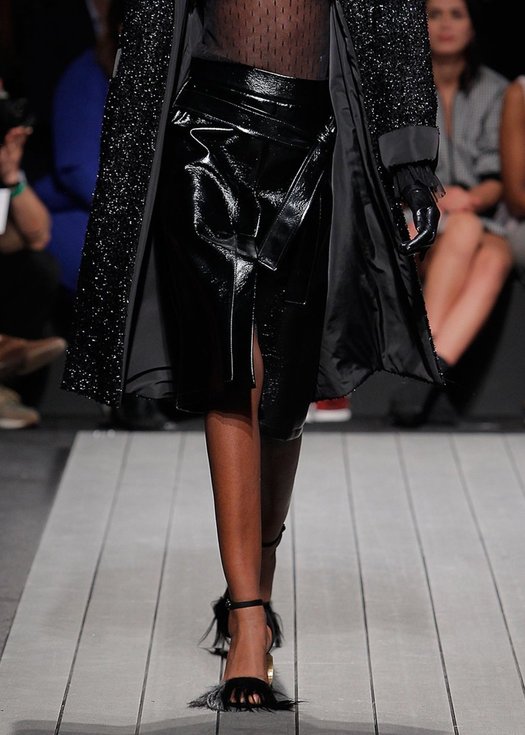 Asymmetric, High Cut – a Classic. The Midi Skirt.